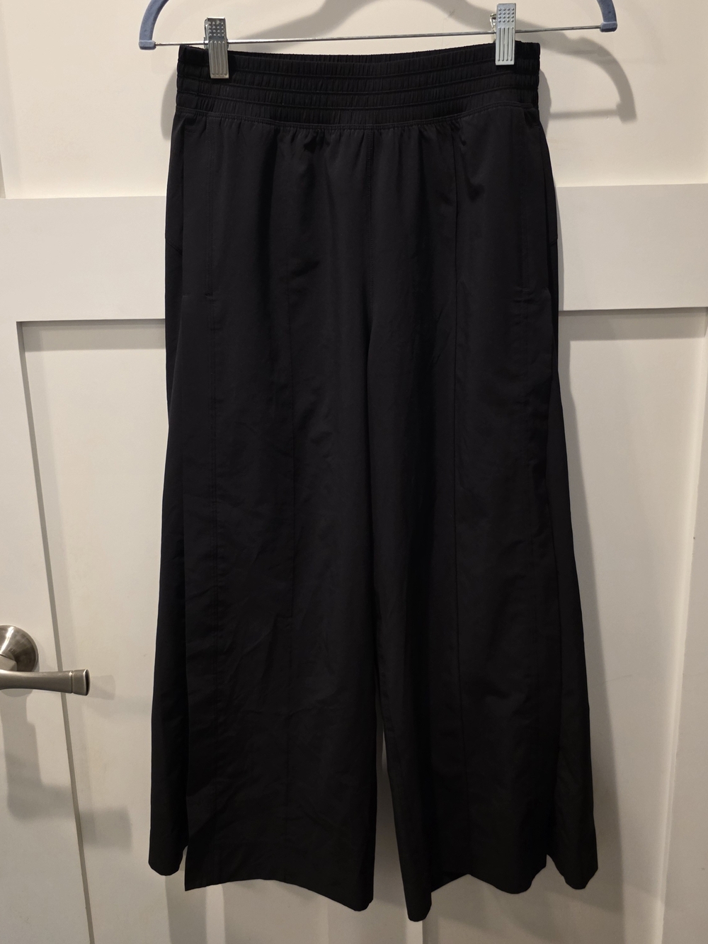 Lululemon Wanderer Culotte Pants Womens 6x 23" Black Wide Leg Cropped Swift